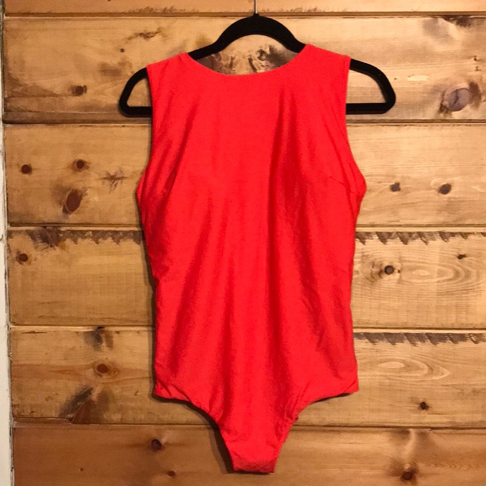 Excellent Used Condition XL LuLuLemon Waterside High Neck One Piece Swimsuit